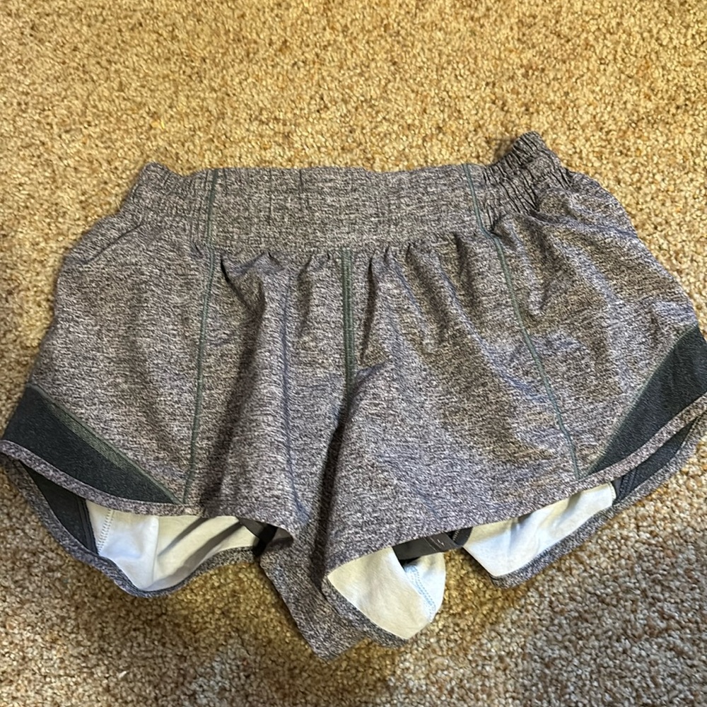 Grey lulu shorts 2.5